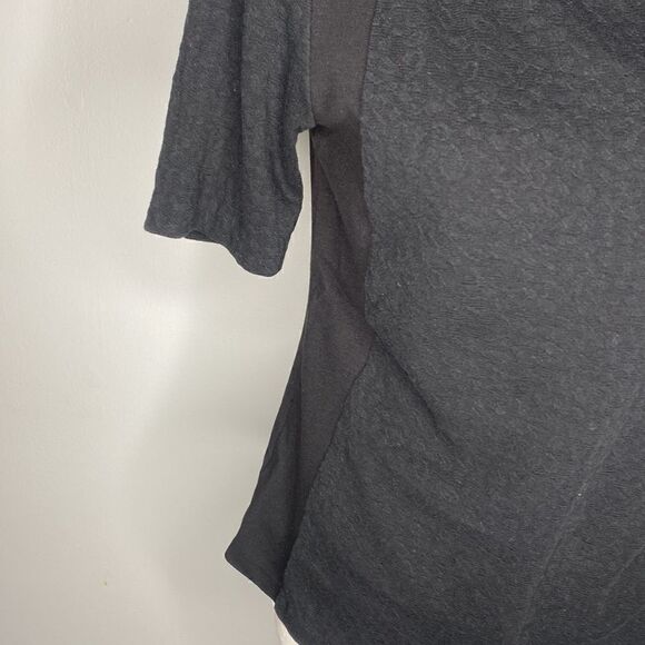 Women’s Ann Taylor Loft Black XS T-shirt Leather Pipping - Picture 4 of 5